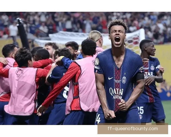 乔纳森大卫法甲主场连进三球展现锋线实力助力球队制胜